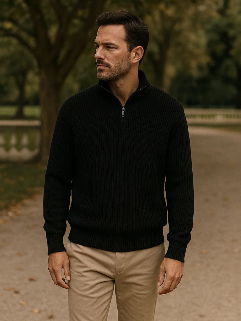 Klassischer Highland-Pullover mit Viertel-Reißverschluss