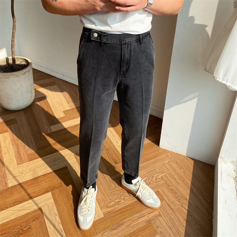 Single Pleated Denim Jeans