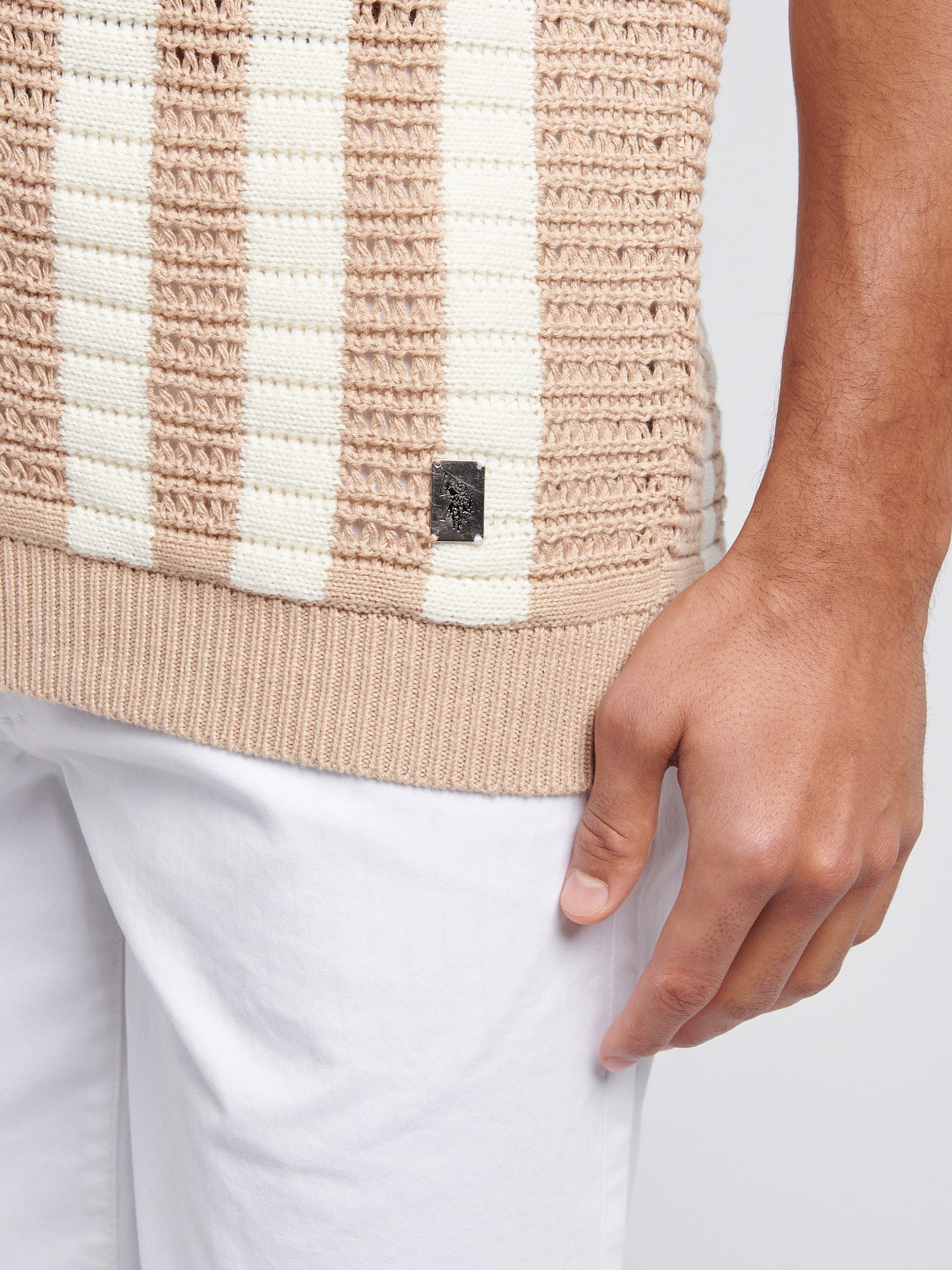 Polo en maille ouverte — Peau de chamois